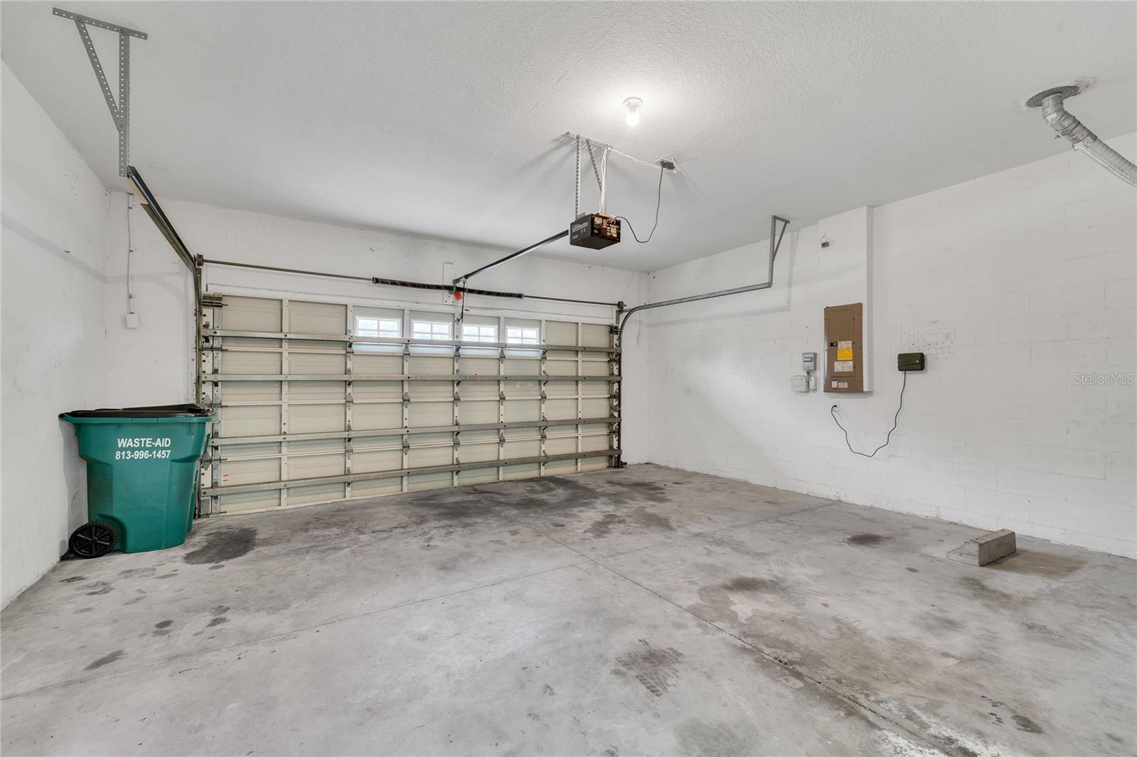 24600 VICTORIA WOOD CT, LUTZ, FL, 33559