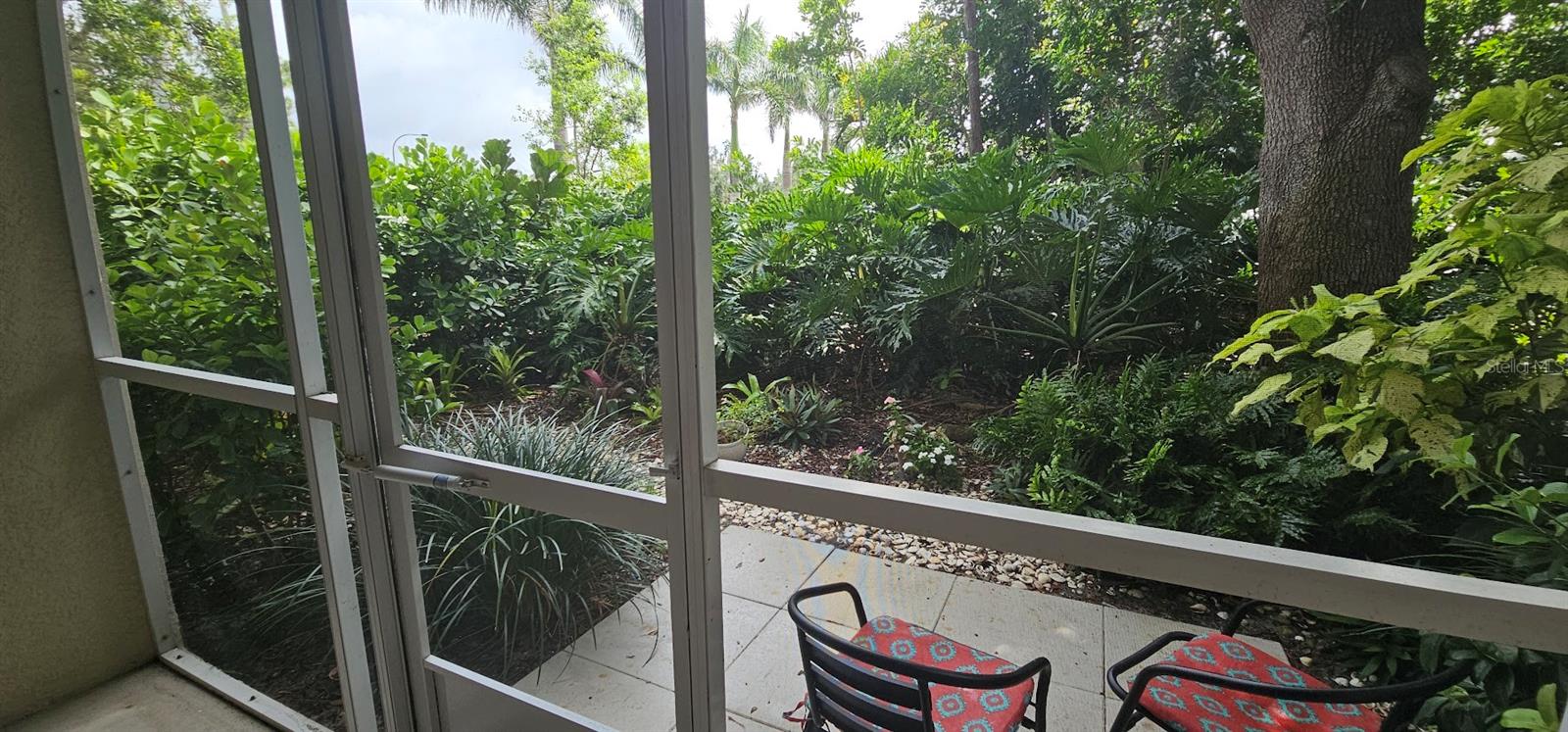 8355 GLENROSE WAY #110, SARASOTA, FL, 34238