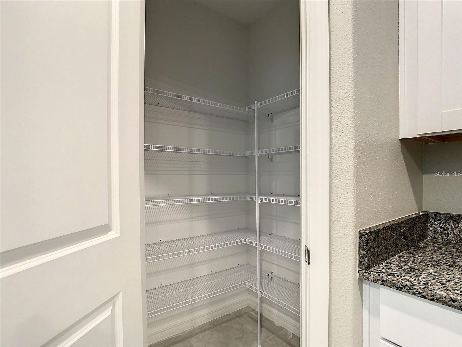 7022 KING CREEK DR, SUN CITY CENTER, FL, 33573