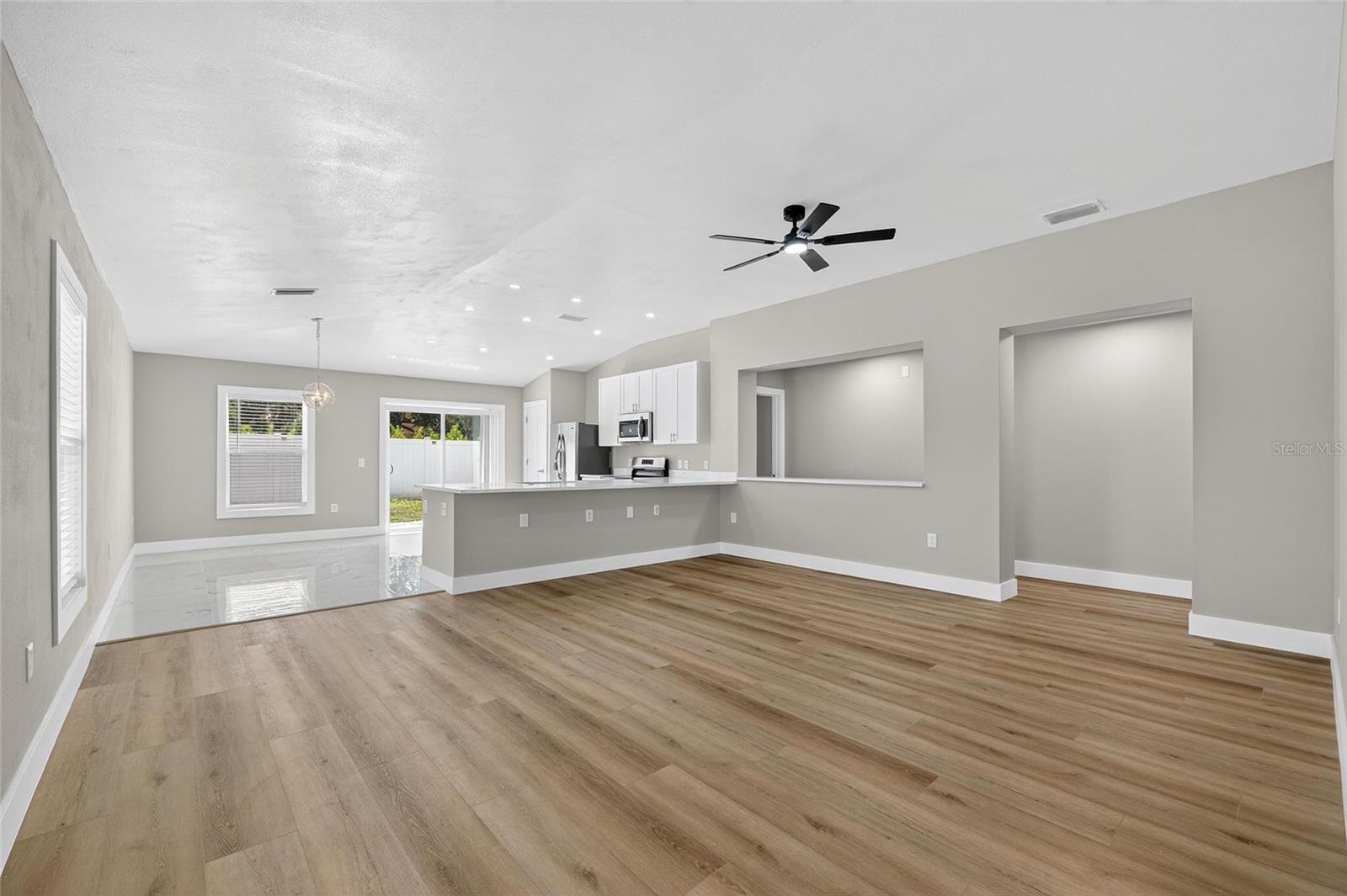 10610 BOYETTE CREEK BLVD, RIVERVIEW, FL, 33569