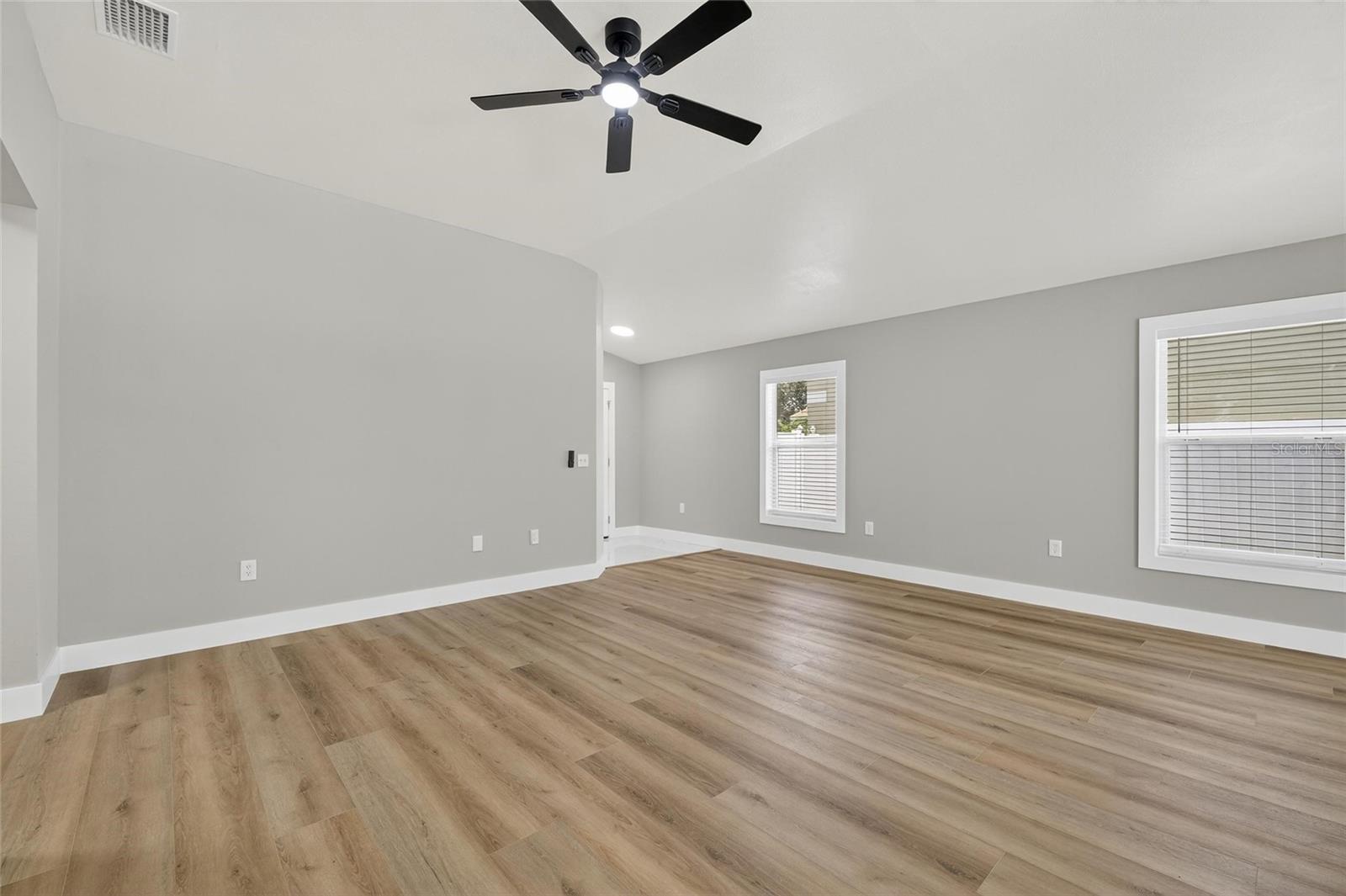 10610 BOYETTE CREEK BLVD, RIVERVIEW, FL, 33569