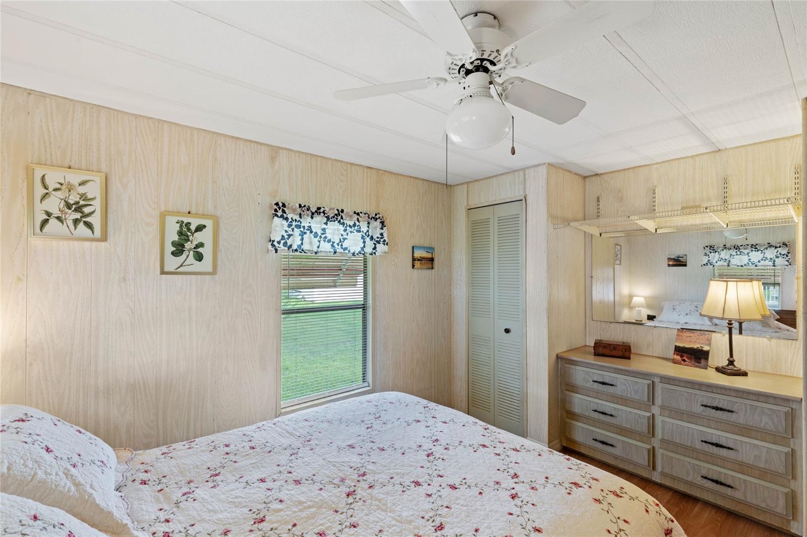 805 ROYAL PALM AVE, THE VILLAGES, FL, 32159