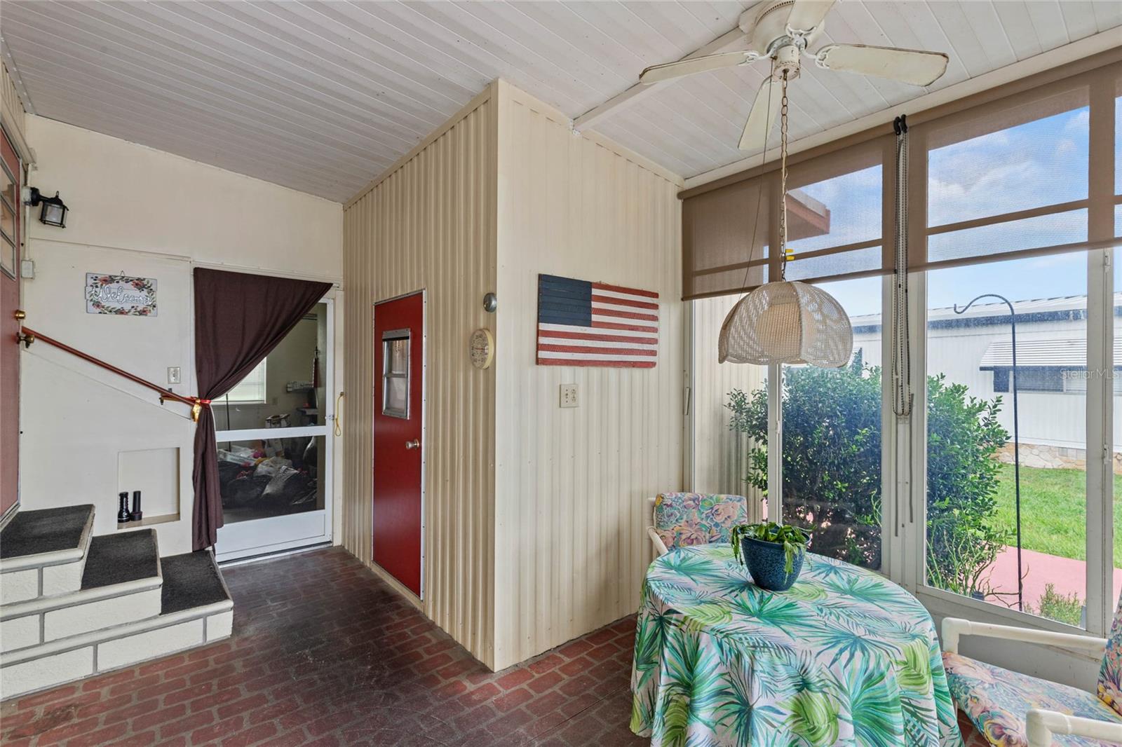 805 ROYAL PALM AVE, THE VILLAGES, FL, 32159