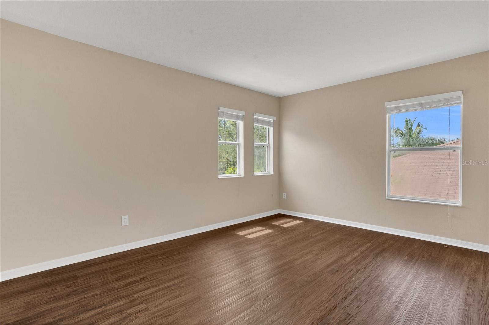 316 CRICHTON ST, RUSKIN, FL, 33570