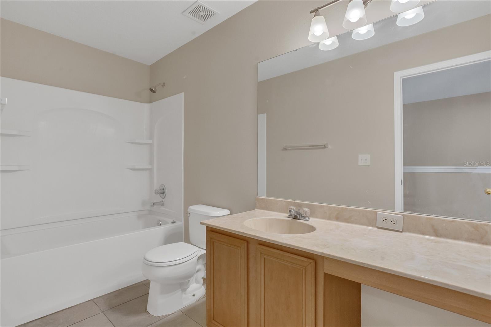 316 CRICHTON ST, RUSKIN, FL, 33570