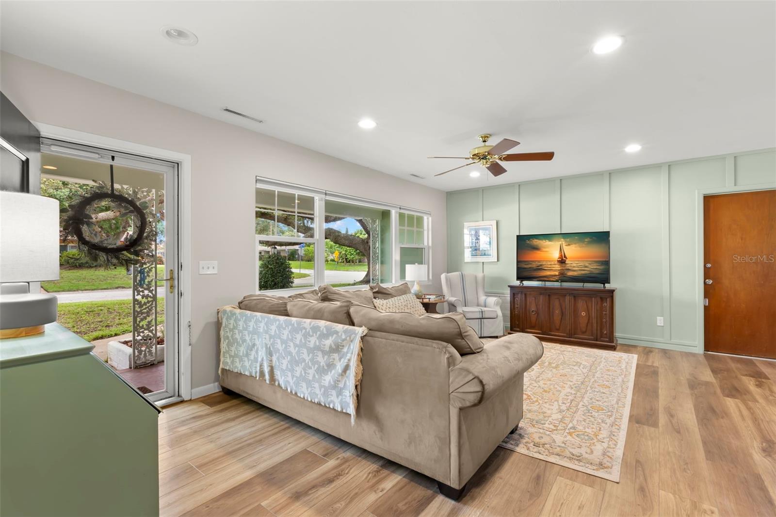 2077 MAGNOLIA DR, CLEARWATER, FL, 33764