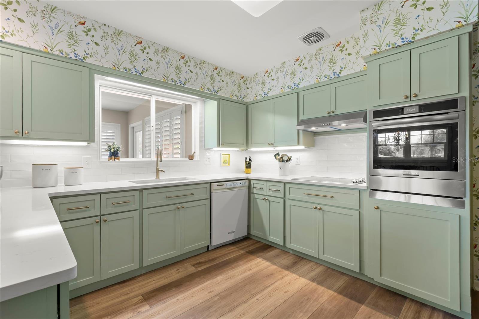 2077 MAGNOLIA DR, CLEARWATER, FL, 33764