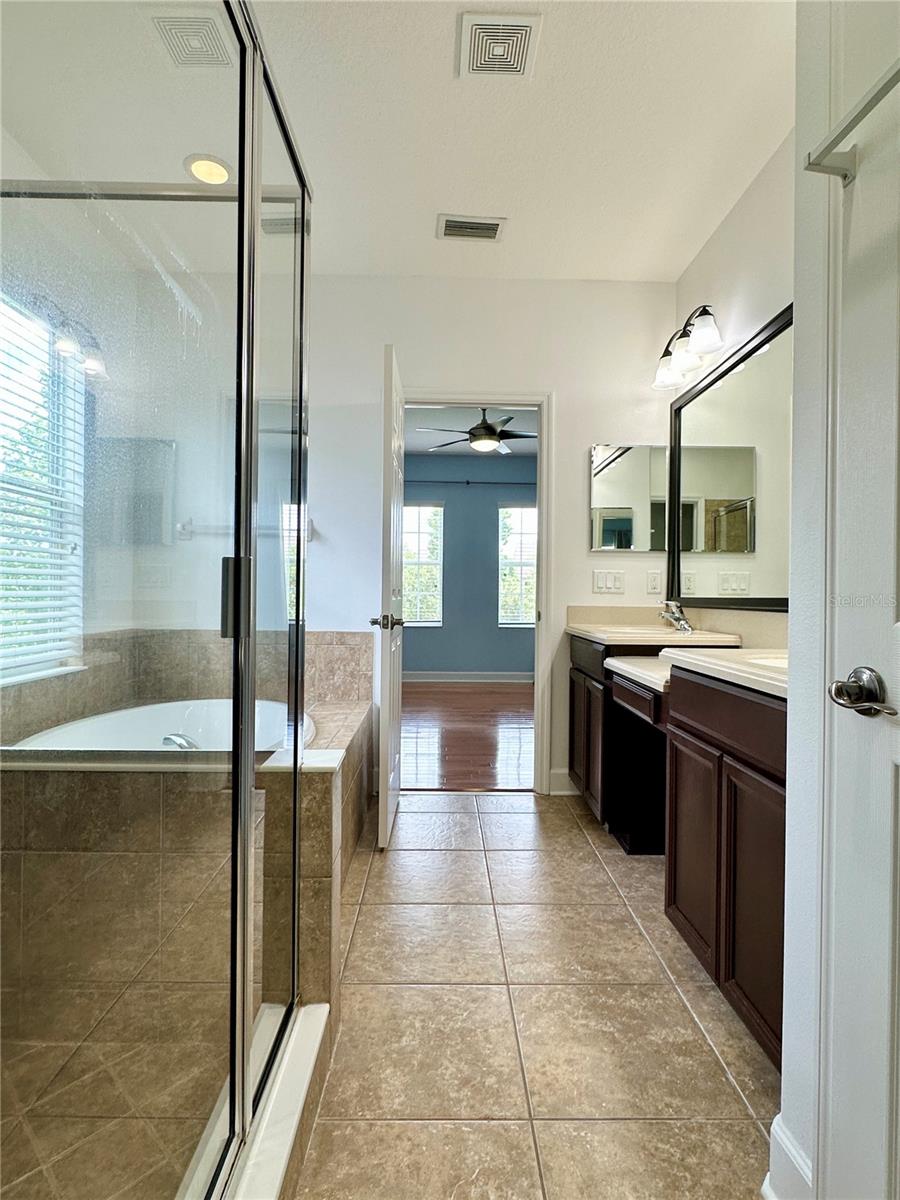 6157 CASTLETON HOLLOW RD, RIVERVIEW, FL, 33578