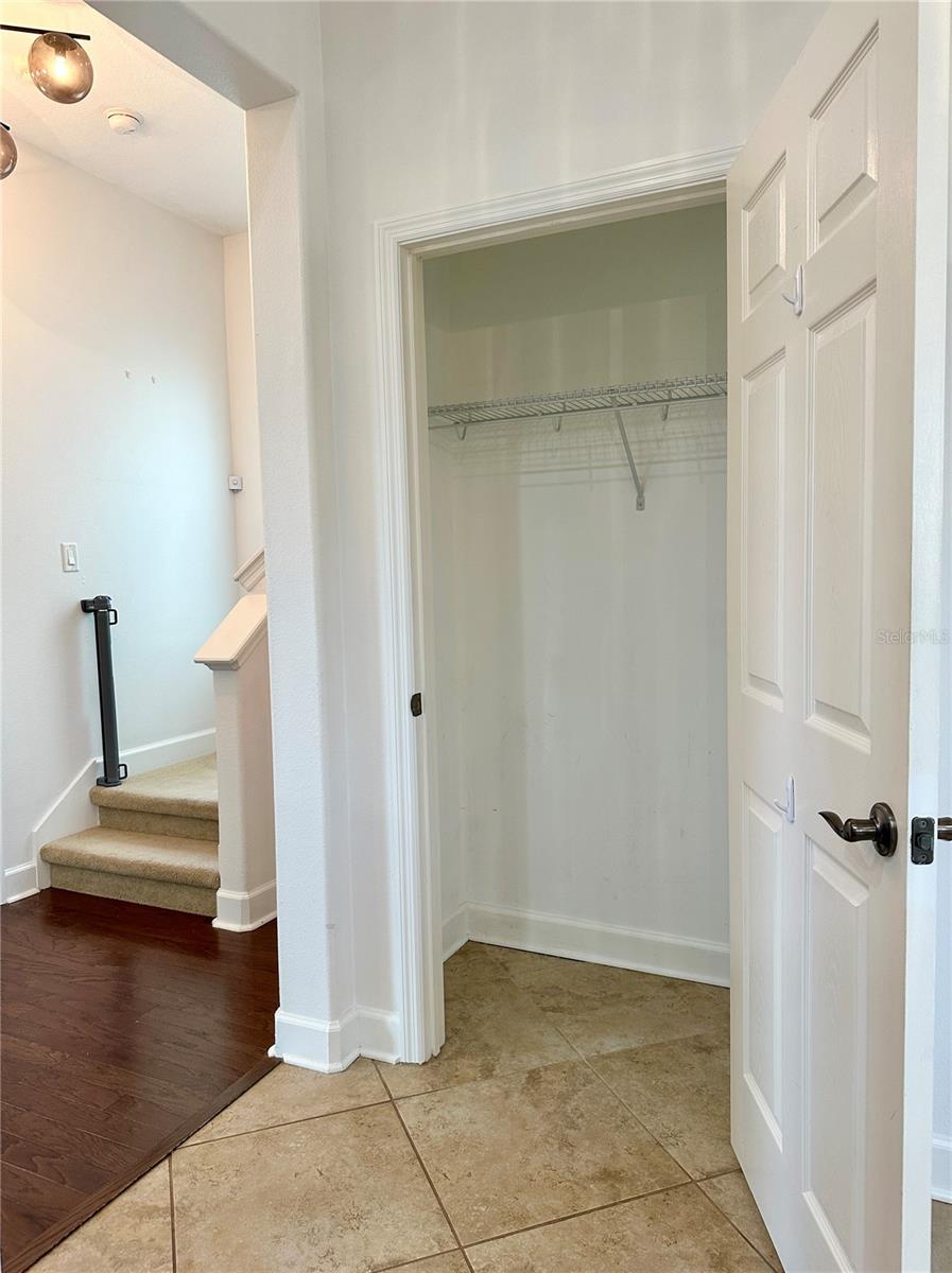 6157 CASTLETON HOLLOW RD, RIVERVIEW, FL, 33578