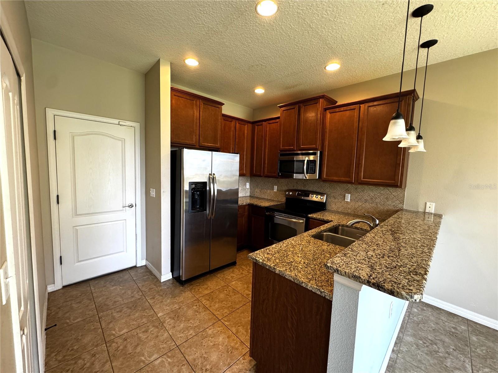 10235 VILLA PALAZZO CT, TAMPA, FL, 33615