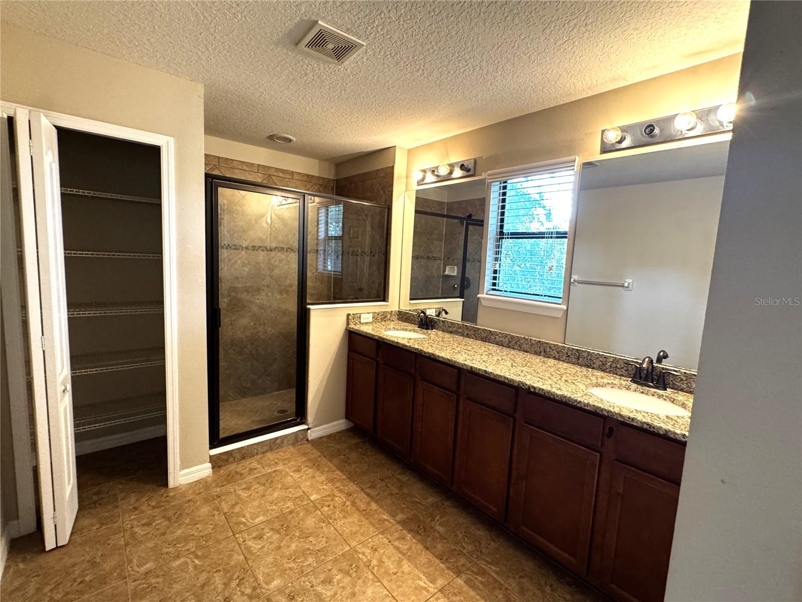 10235 VILLA PALAZZO CT, TAMPA, FL, 33615