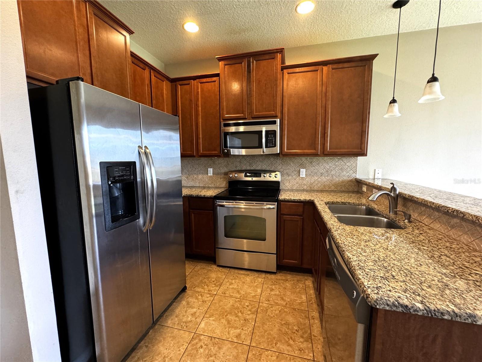 10235 VILLA PALAZZO CT, TAMPA, FL, 33615