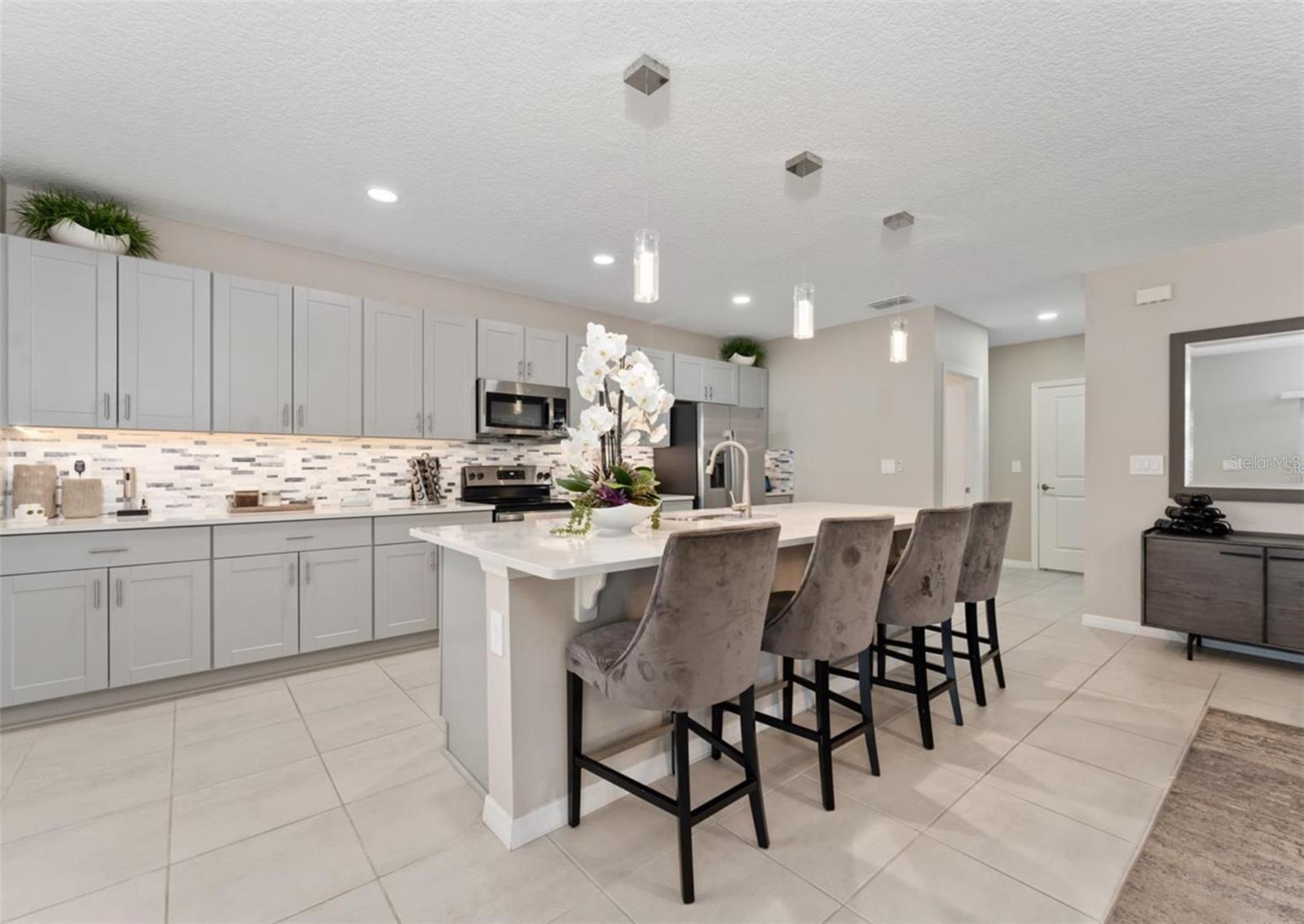 332 PINK LBIS, ST CLOUD, FL, 34772