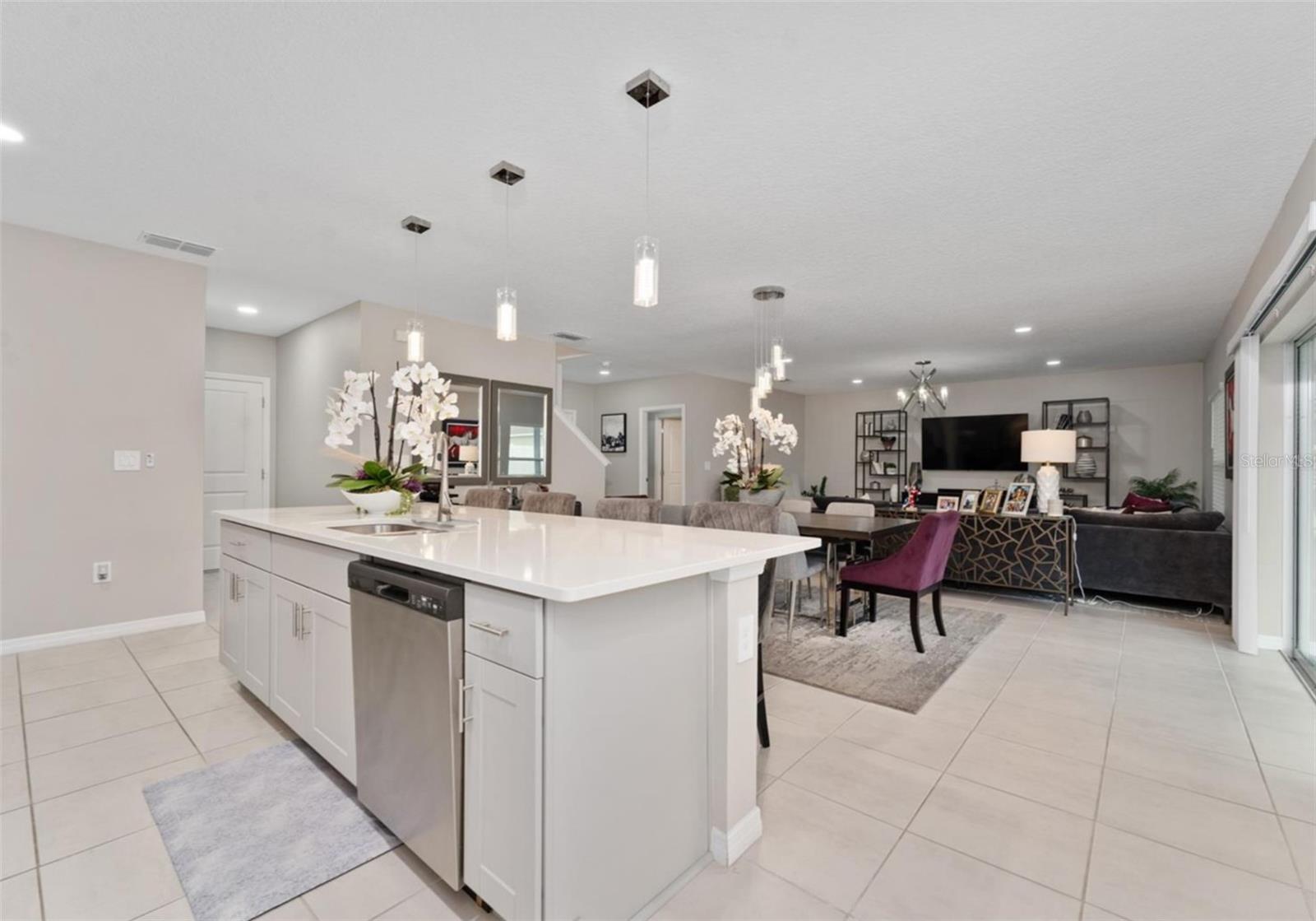 332 PINK LBIS, ST CLOUD, FL, 34772