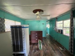 TB8404303 Property Photo