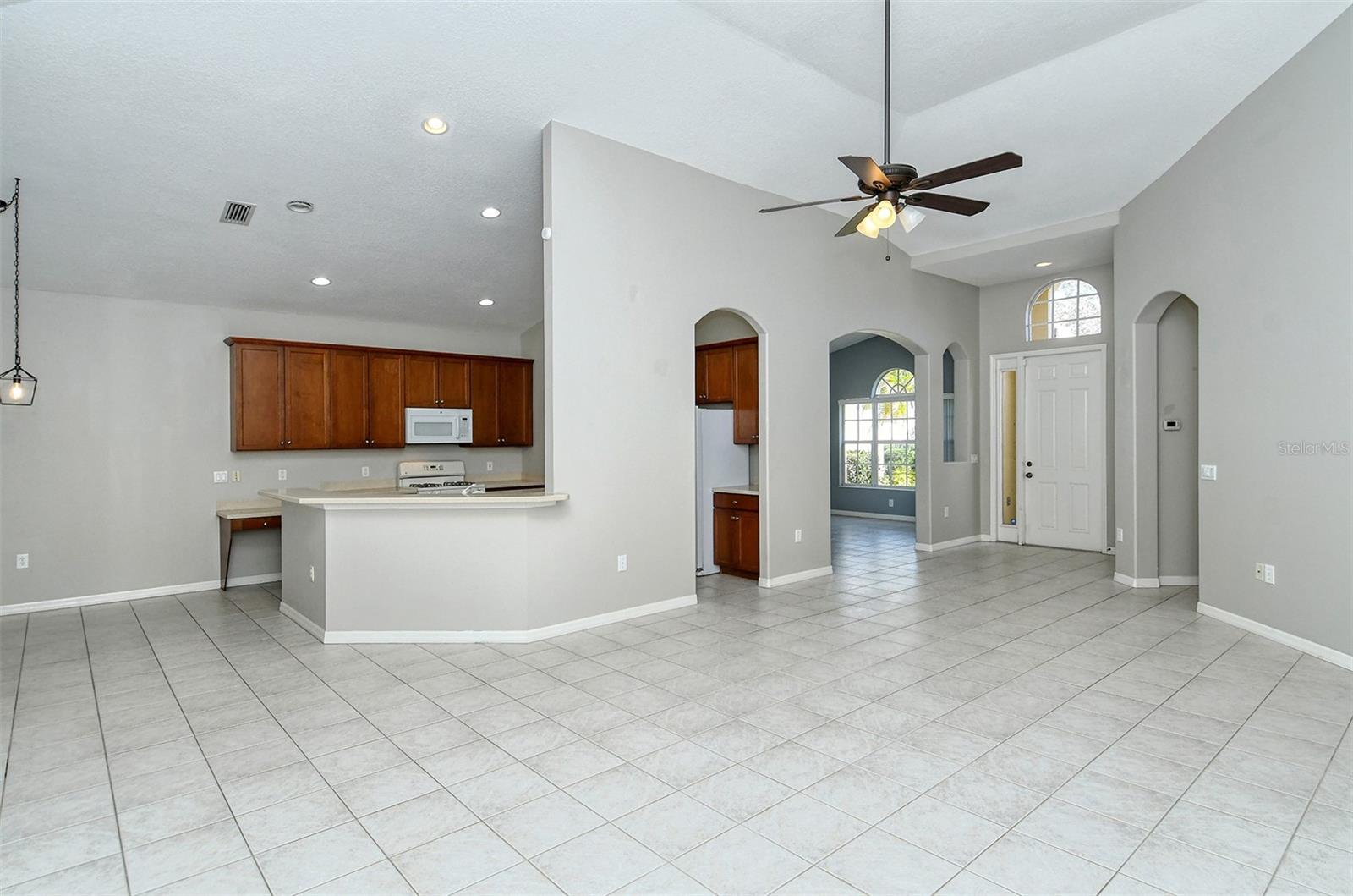 6344 ROOKERY CIR, BRADENTON, FL, 34203
