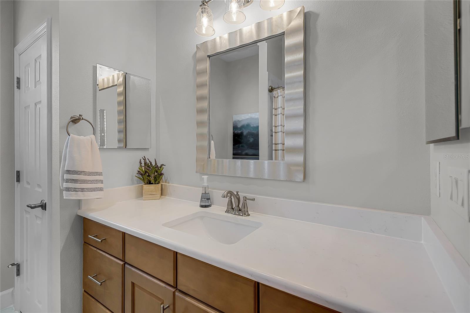 926 JOHN CRESSLER DR, SEFFNER, FL, 33584