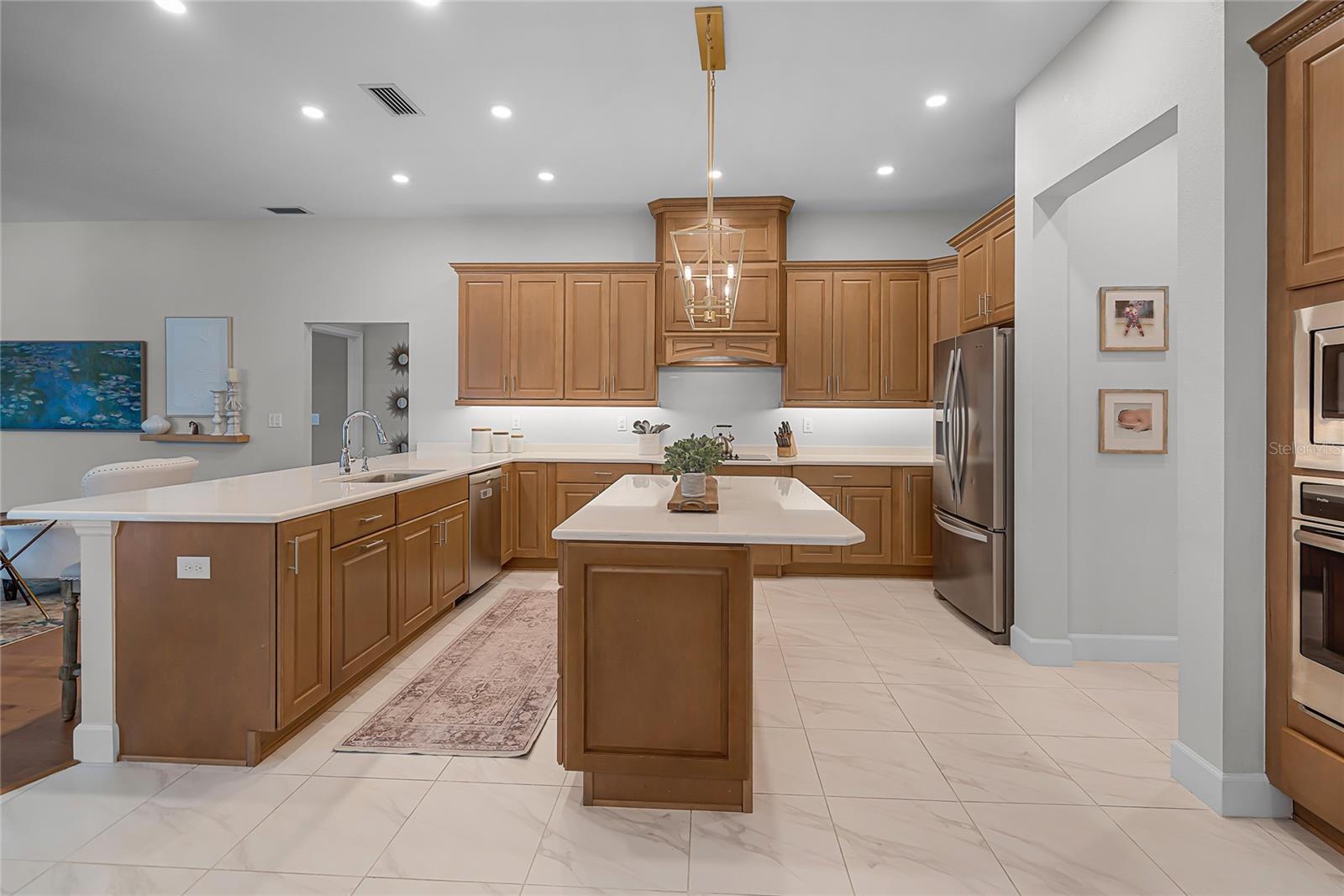 926 JOHN CRESSLER DR, SEFFNER, FL, 33584