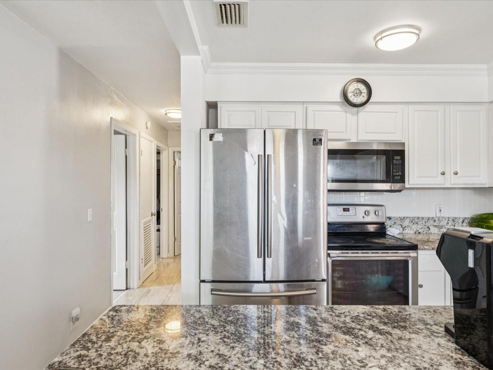 6518 S WEST SHORE CIR, TAMPA, FL, 33616