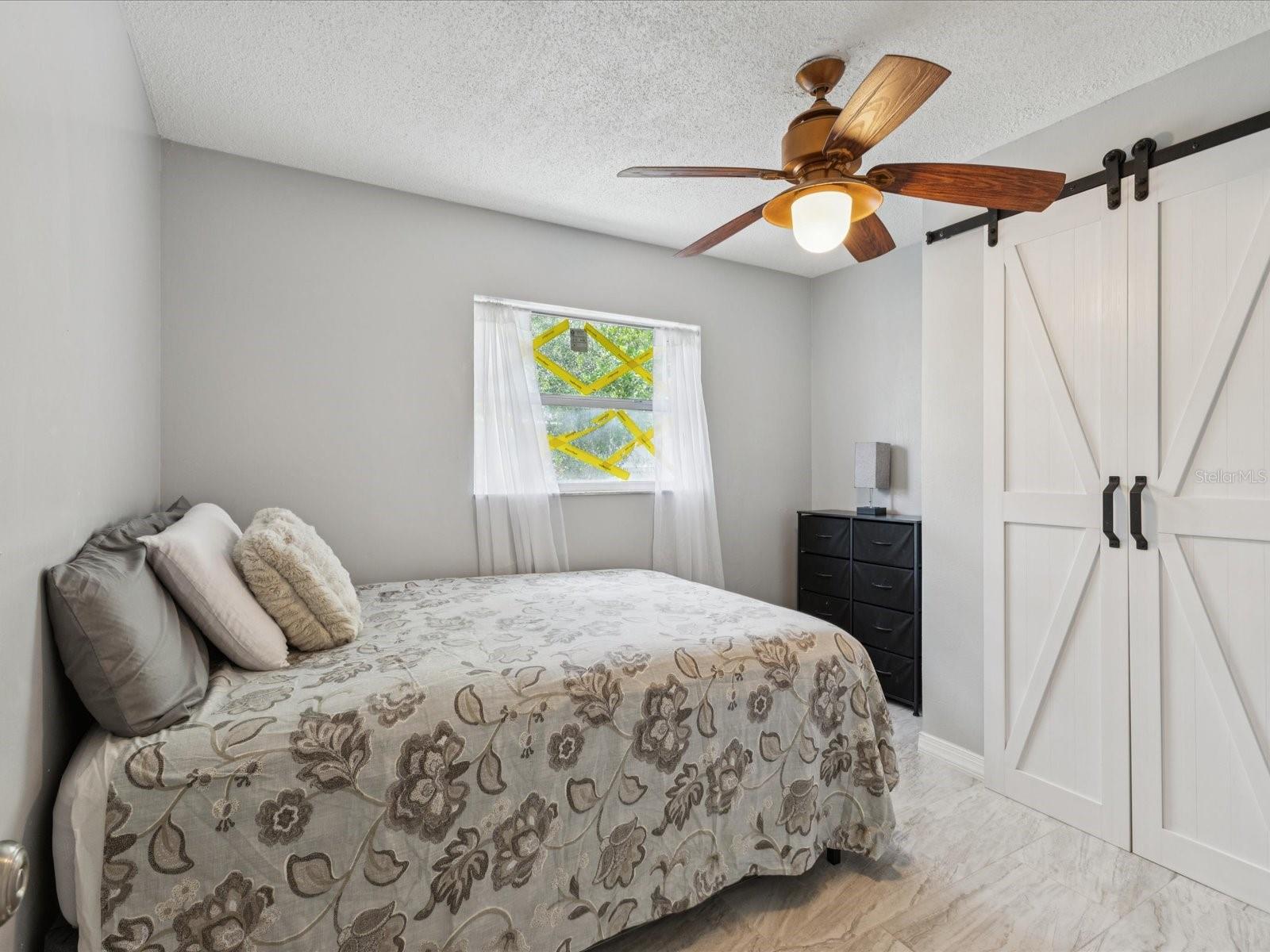 6518 S WEST SHORE CIR, TAMPA, FL, 33616