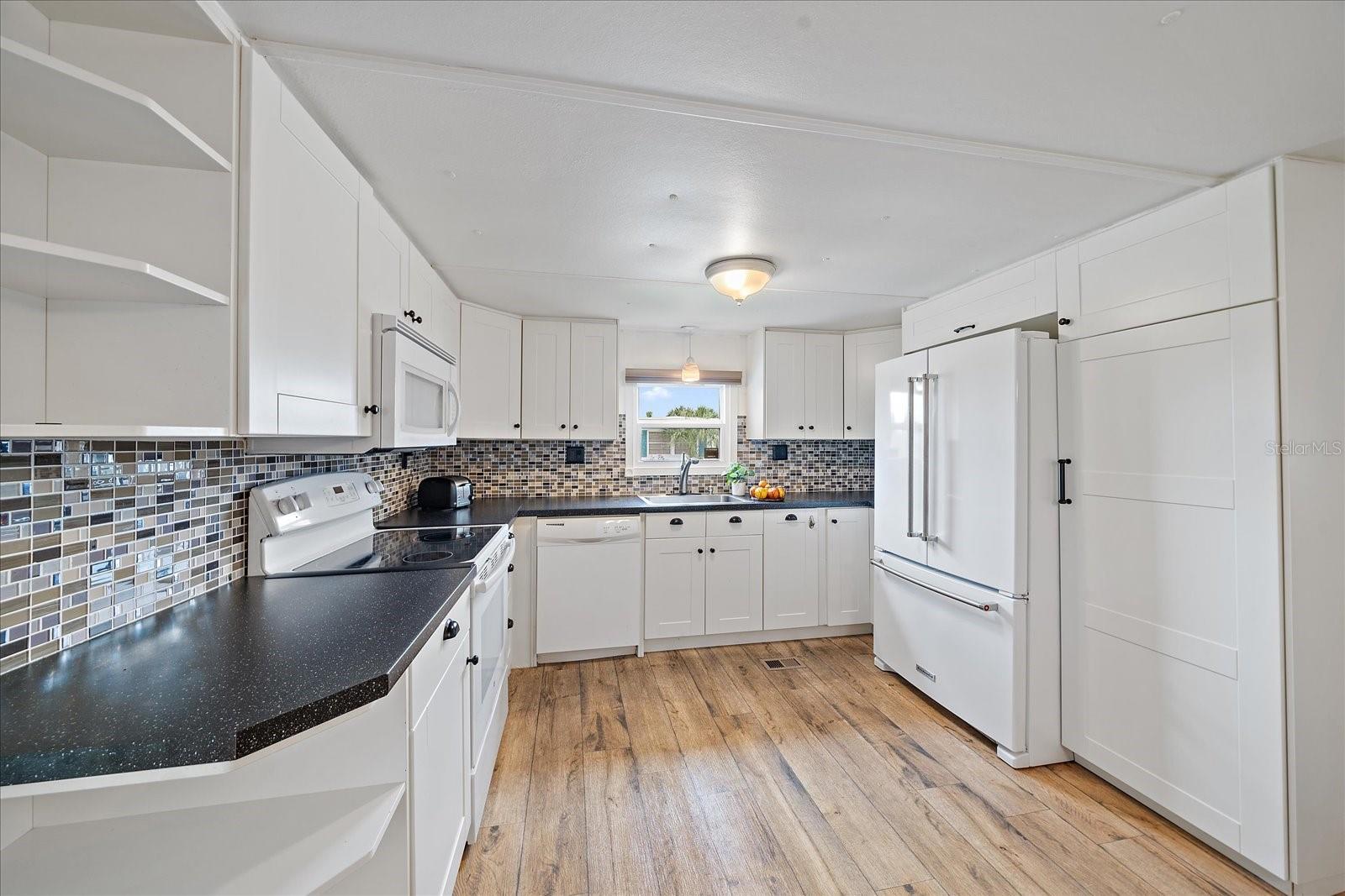 294 NASSAU DR, PALMETTO, FL, 34221