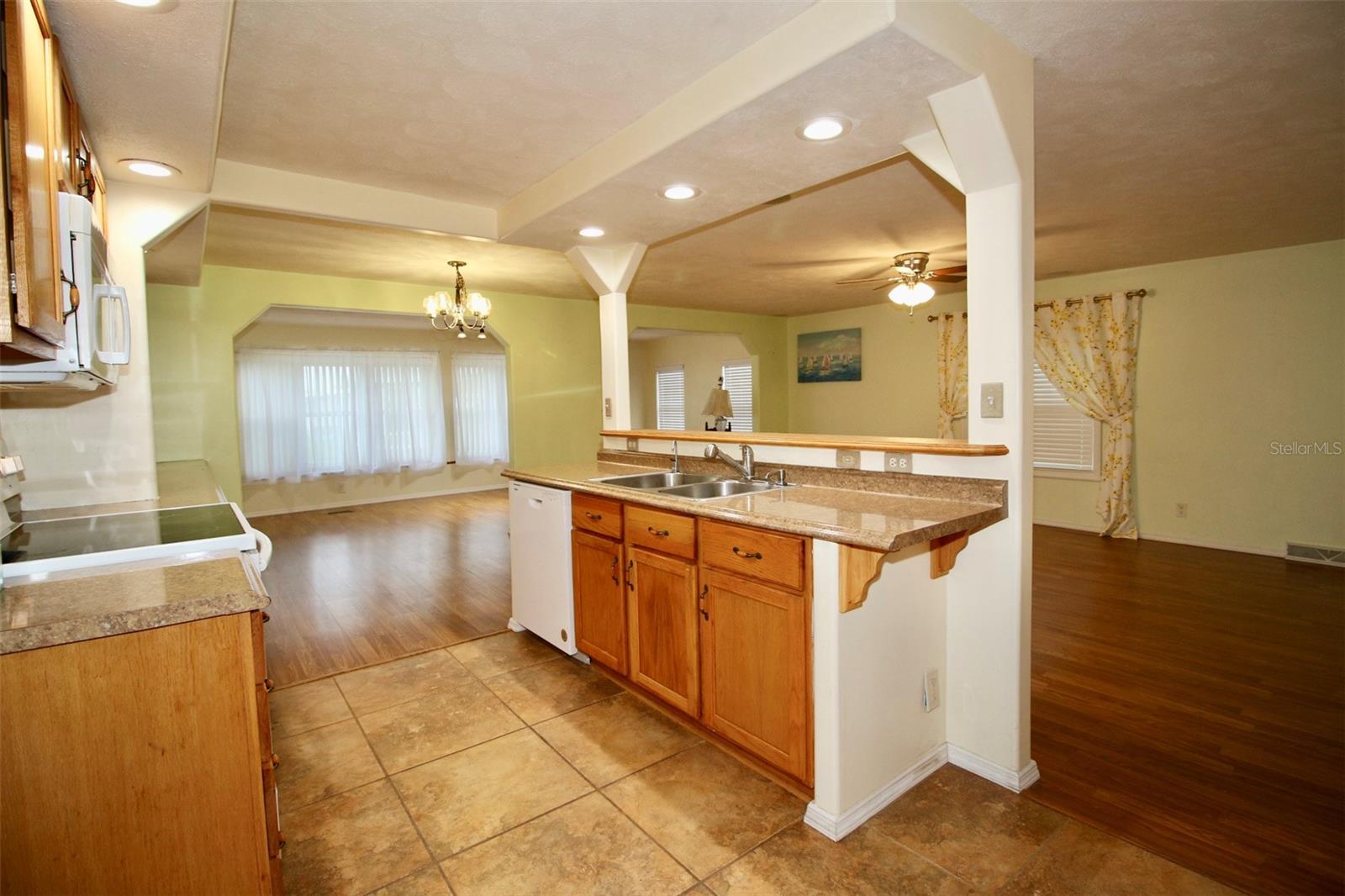 10992 POPLAR ST NE #127, ST PETERSBURG, FL, 33716