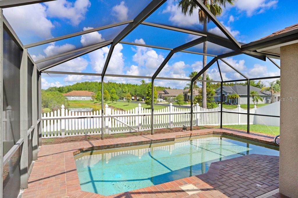 2027 RENSSELAER DR, WESLEY CHAPEL, FL, 33543