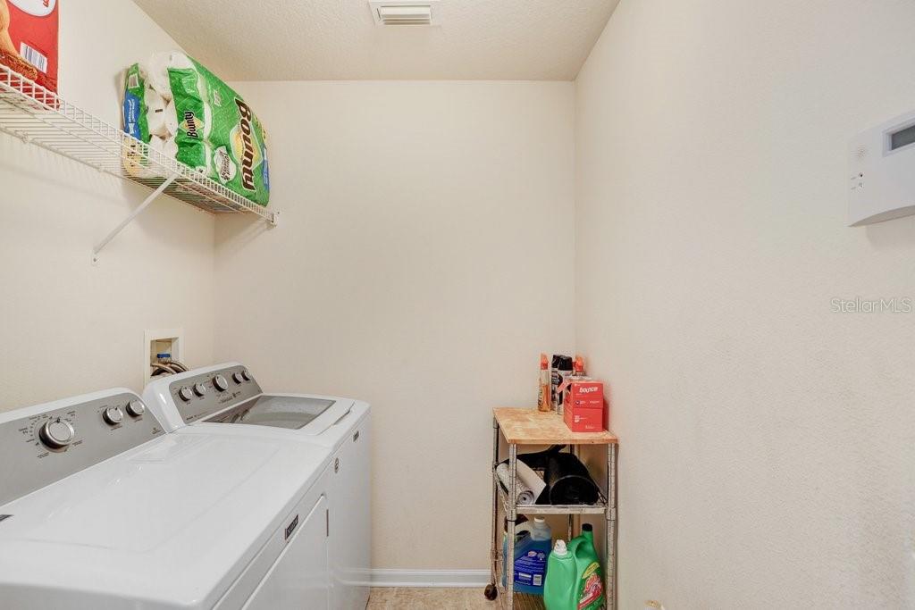 2027 RENSSELAER DR, WESLEY CHAPEL, FL, 33543