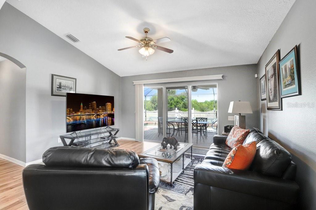 2027 RENSSELAER DR, WESLEY CHAPEL, FL, 33543