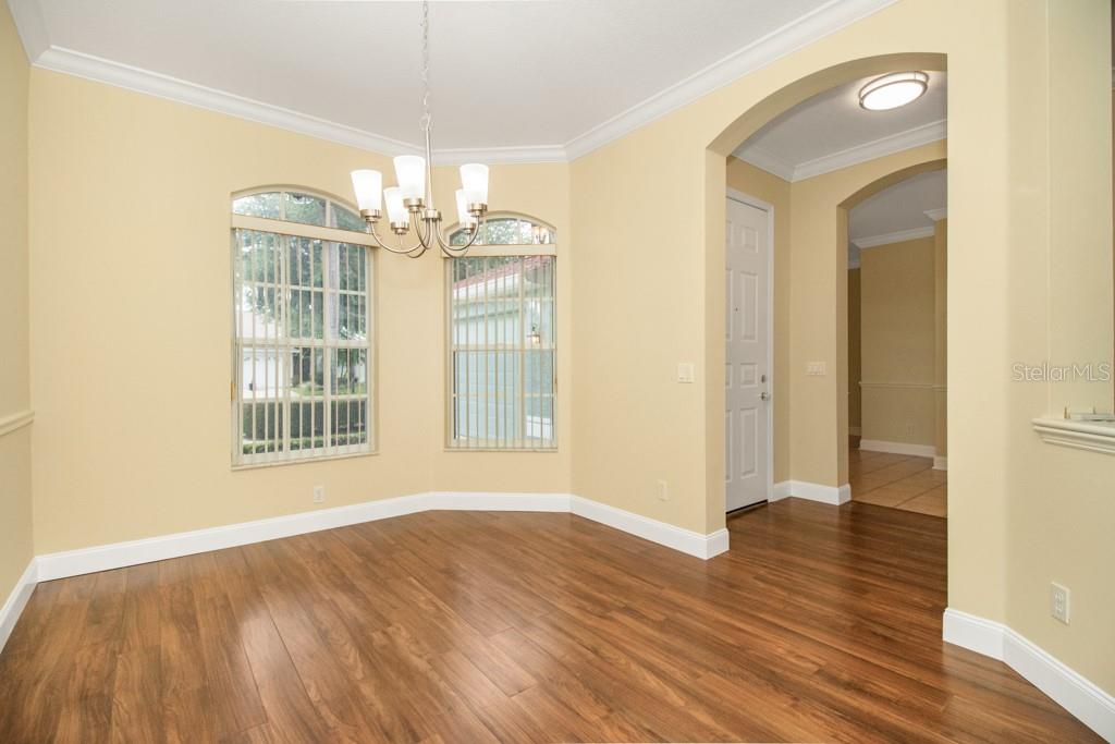 10136 KINGSBRIDGE AVE, TAMPA, FL, 33626