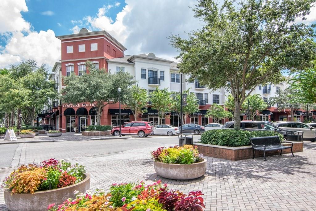 10136 KINGSBRIDGE AVE, TAMPA, FL, 33626