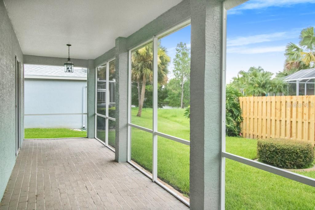 10136 KINGSBRIDGE AVE, TAMPA, FL, 33626