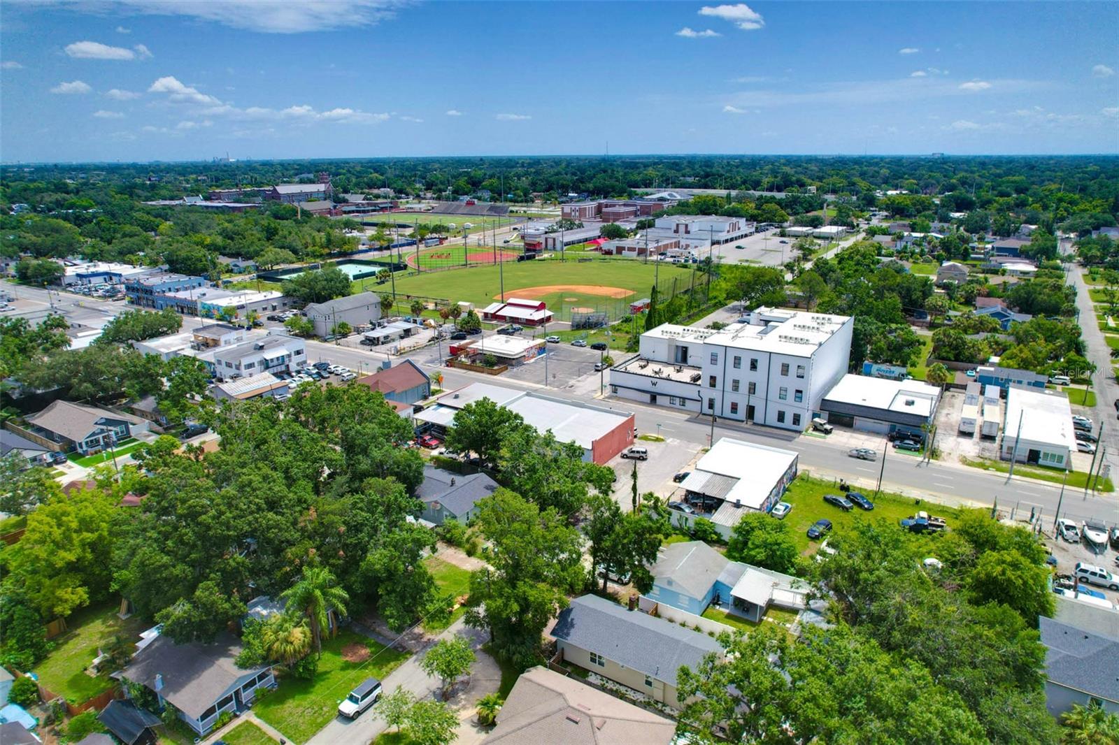 104 W CAYUGA ST, TAMPA, FL, 33603