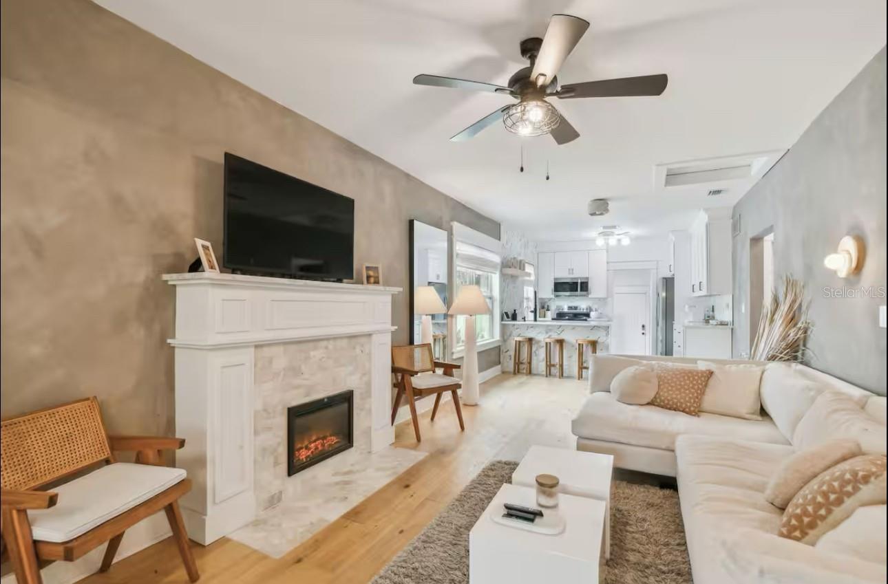 104 W CAYUGA ST, TAMPA, FL, 33603