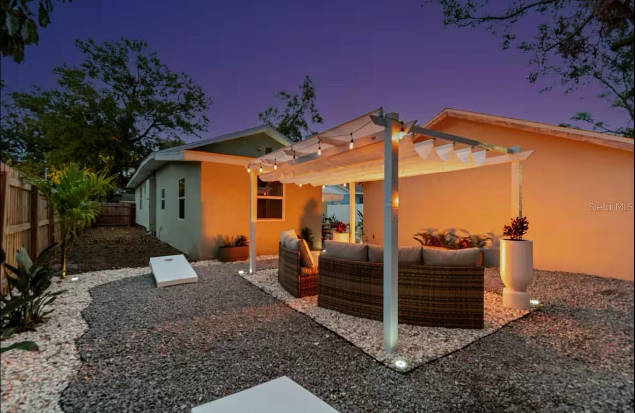 104 W CAYUGA ST, TAMPA, FL, 33603