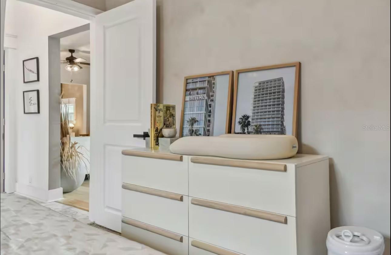 104 W CAYUGA ST, TAMPA, FL, 33603