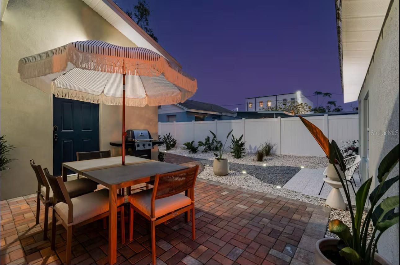 104 W CAYUGA ST, TAMPA, FL, 33603