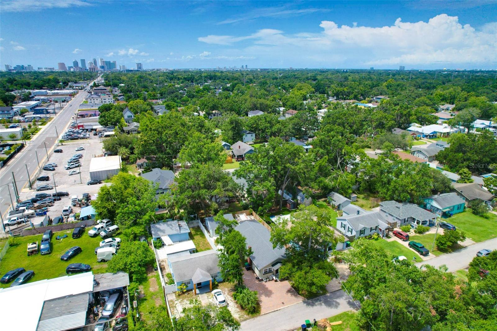 104 W CAYUGA ST, TAMPA, FL, 33603