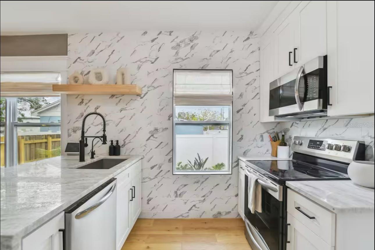 104 W CAYUGA ST, TAMPA, FL, 33603