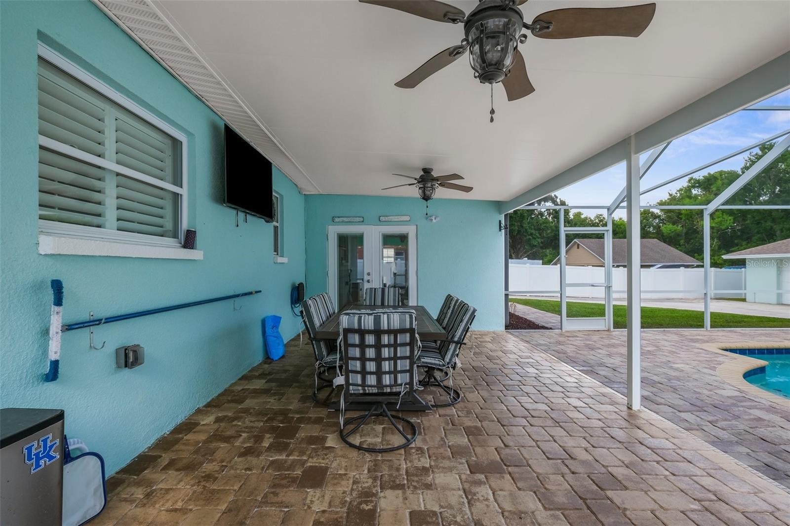 18605 SAN RIO CIR, LUTZ, FL, 33549