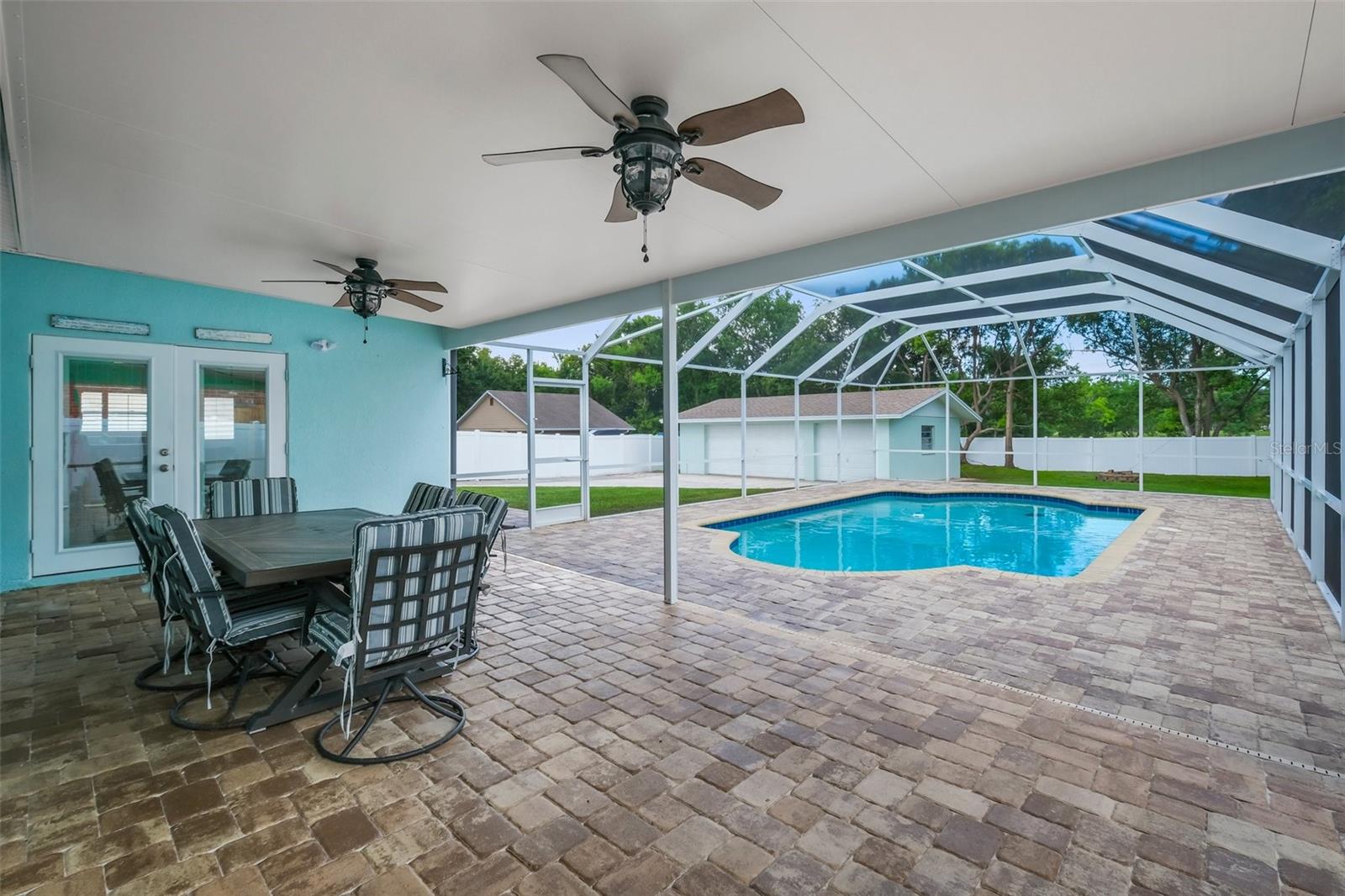 18605 SAN RIO CIR, LUTZ, FL, 33549