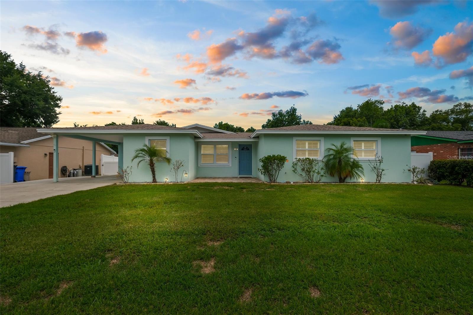 18605 SAN RIO CIR, LUTZ, FL, 33549