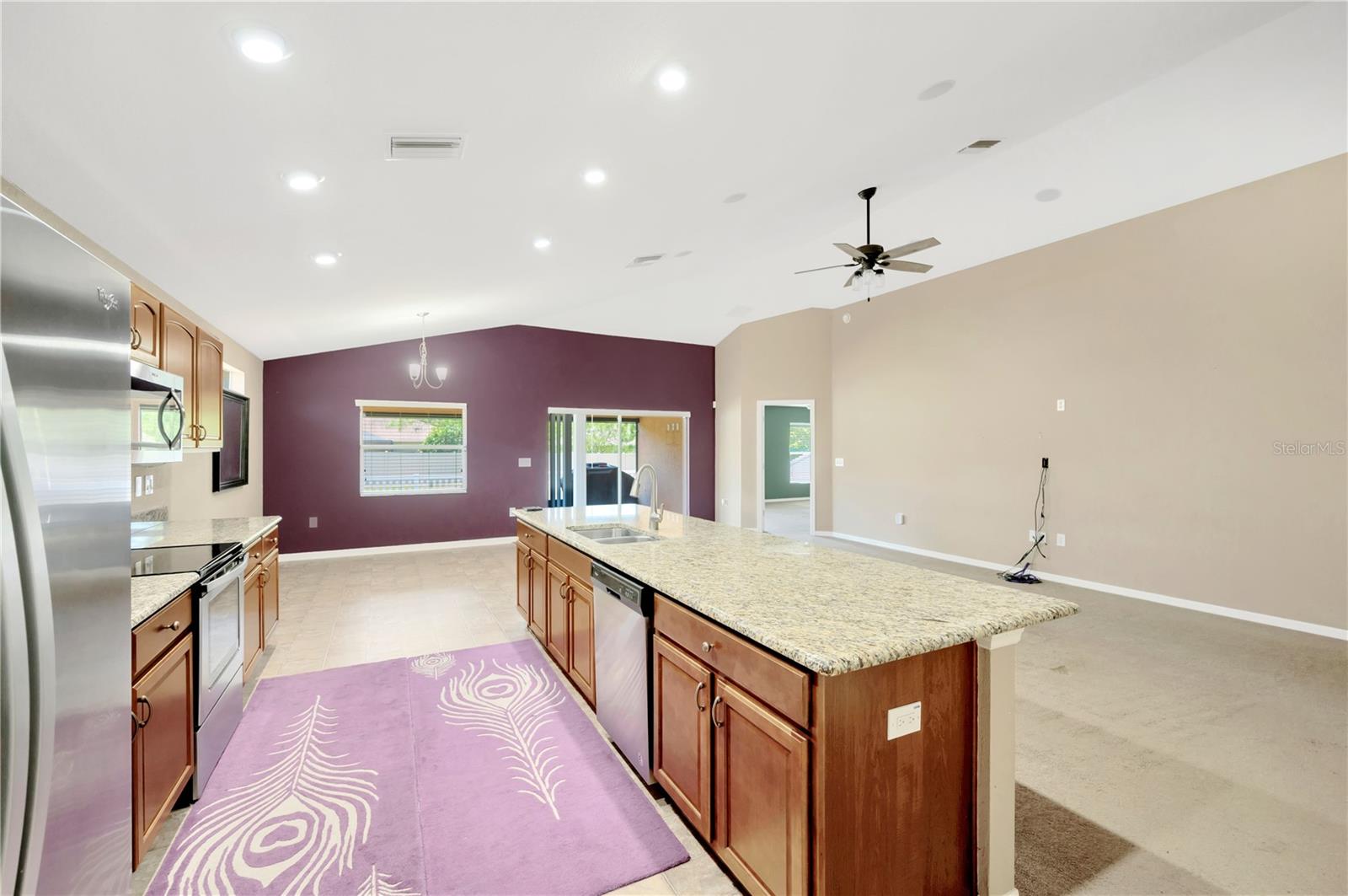 722 VINEYARD RESERVE CT, SEFFNER, FL, 33584