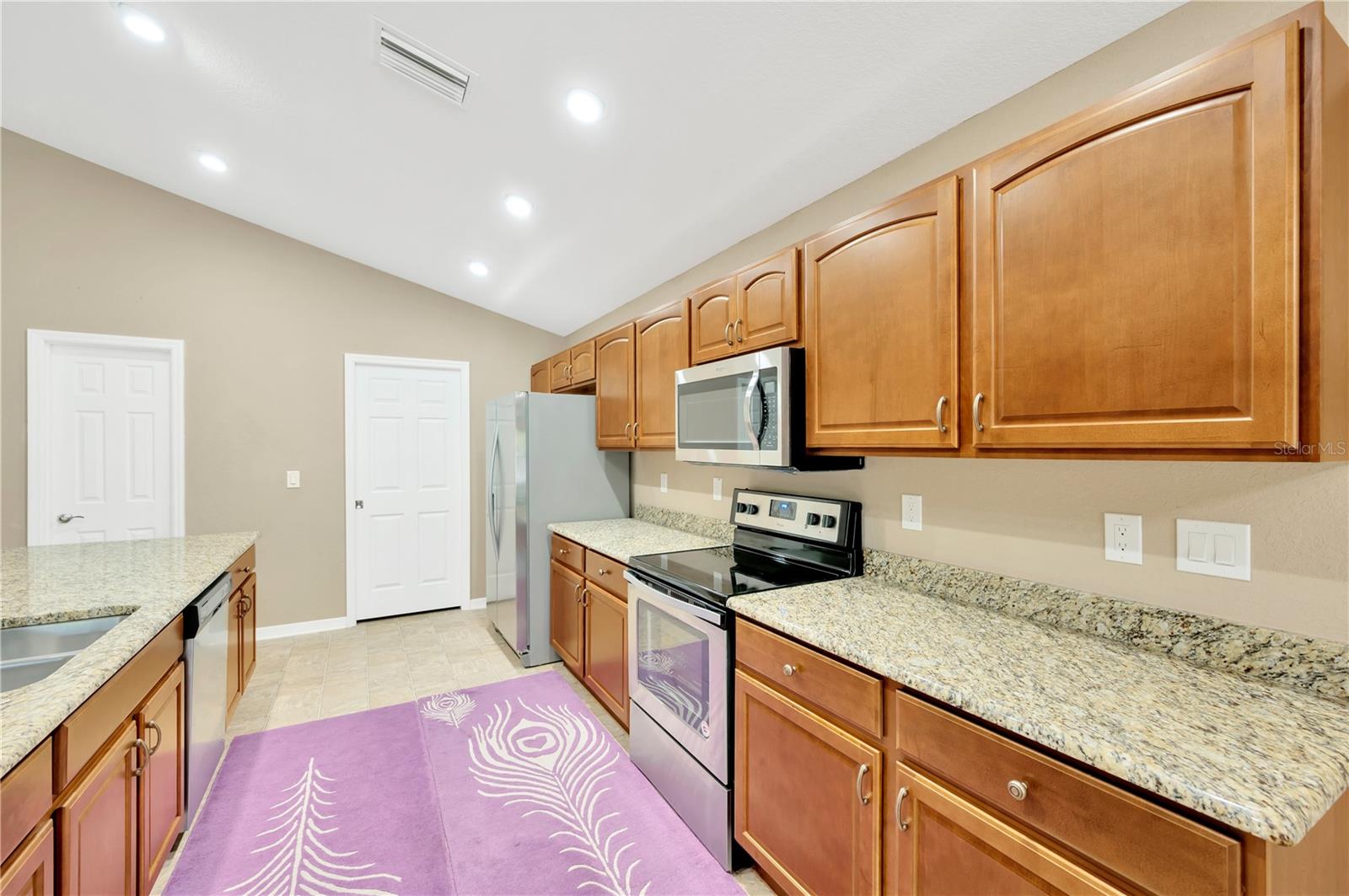 722 VINEYARD RESERVE CT, SEFFNER, FL, 33584