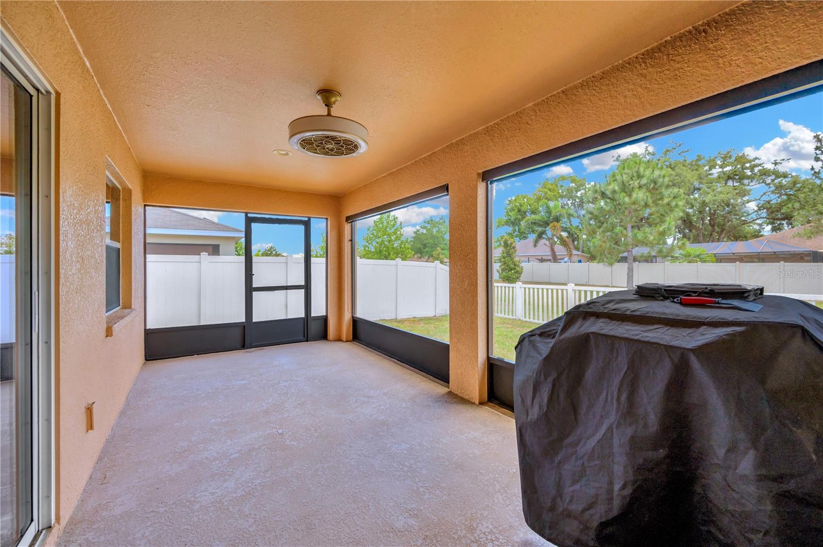 722 VINEYARD RESERVE CT, SEFFNER, FL, 33584