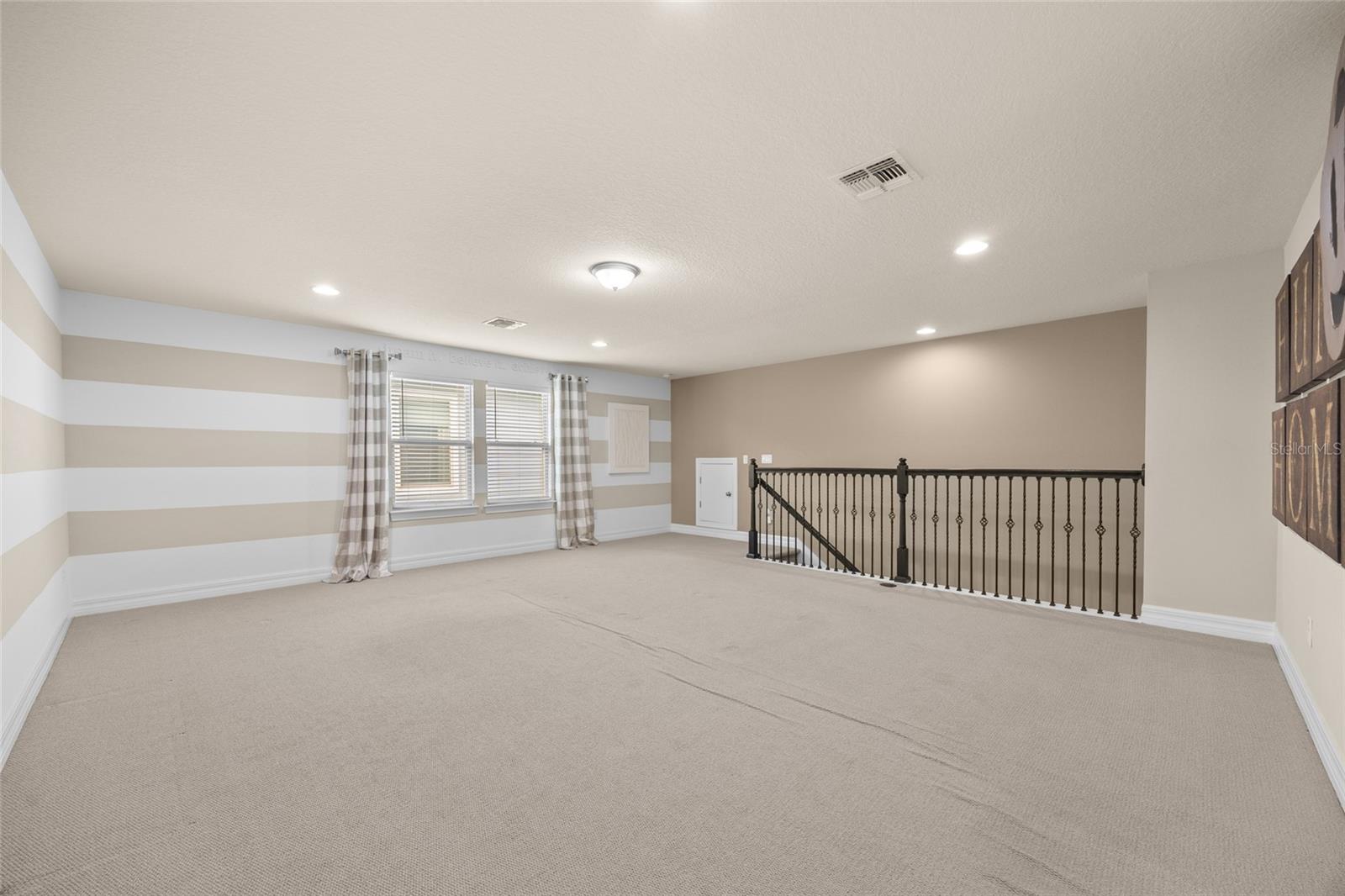 2880 E LAKE POINTE DR, KISSIMMEE, FL, 34744