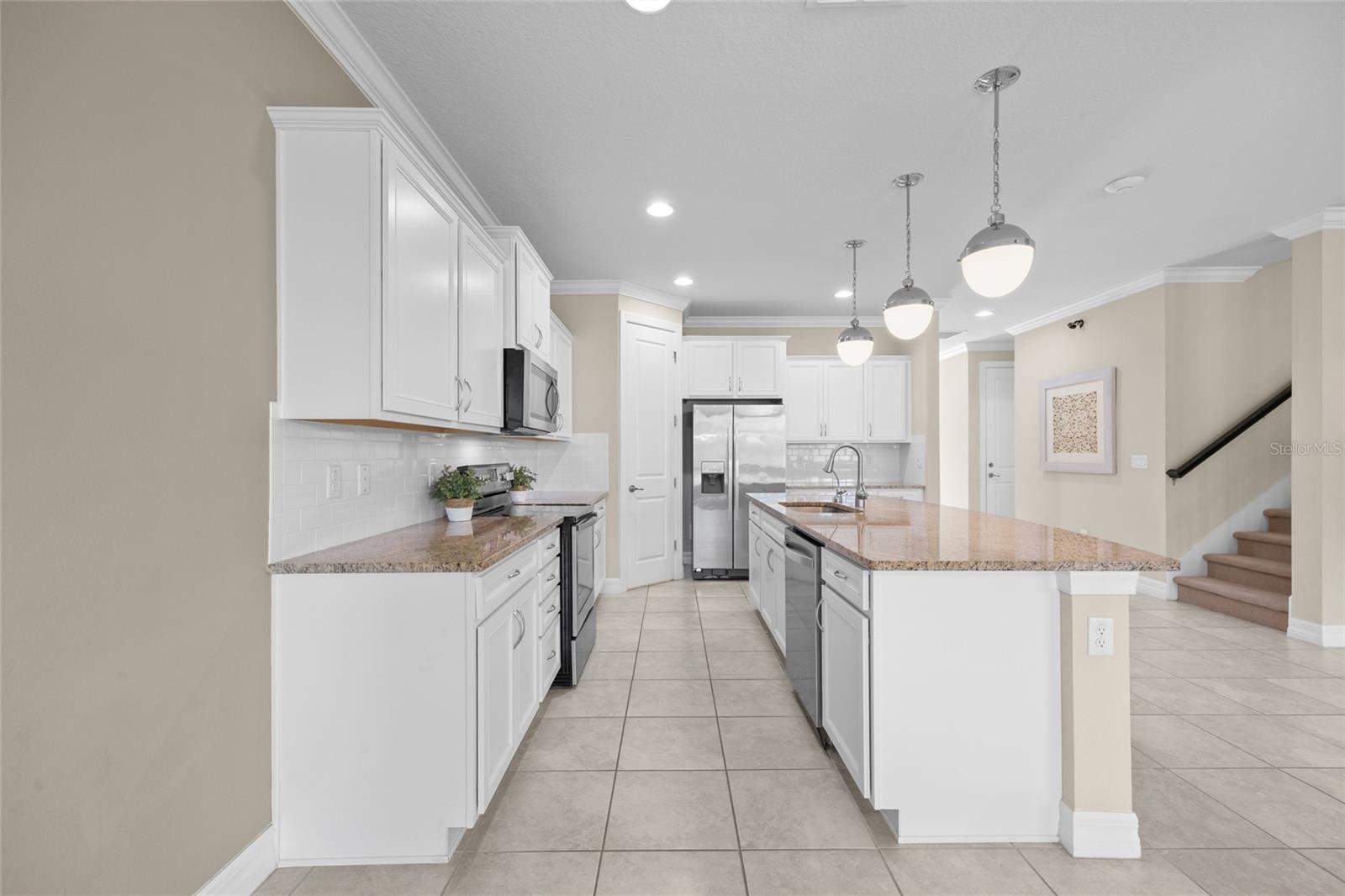 2880 E LAKE POINTE DR, KISSIMMEE, FL, 34744