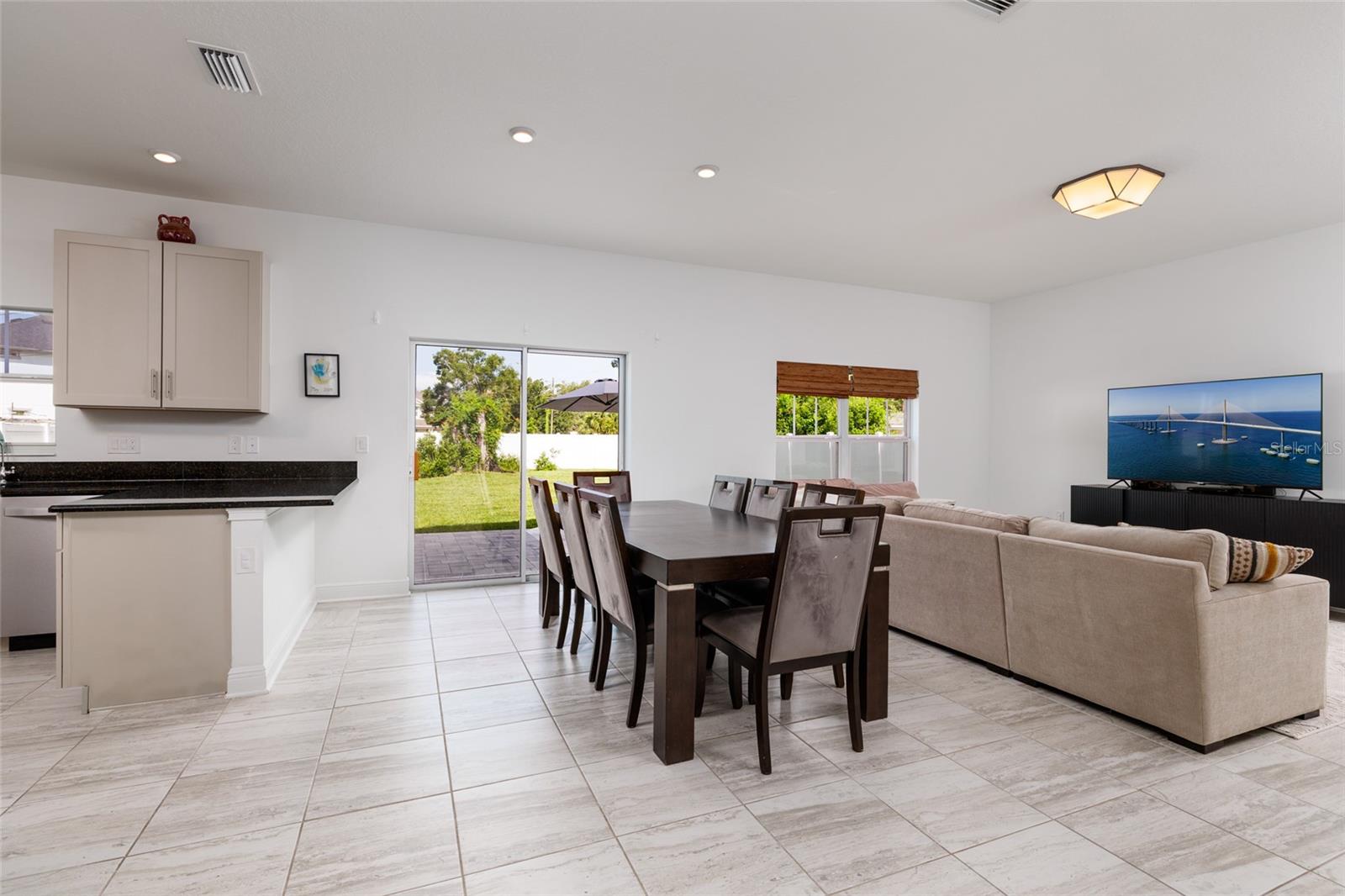 5114 TAYLOR ST N, ST PETERSBURG, FL, 33714