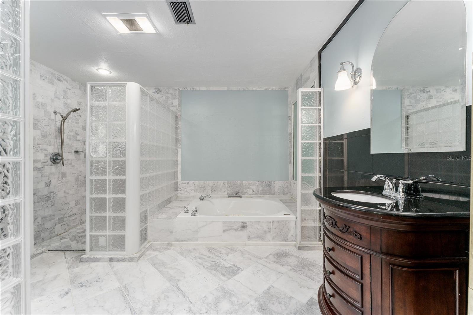 4700 NW 19TH PL, GAINESVILLE, FL, 32605