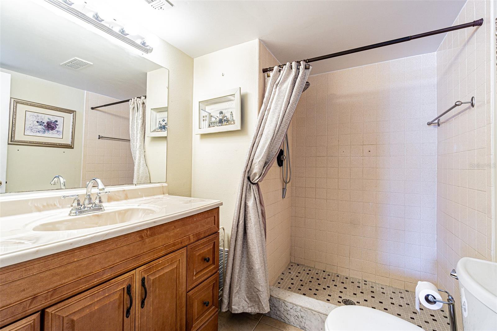 1750 BELLEAIR FOREST DR #A7, BELLEAIR, FL, 33756